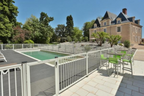 Hôtel & Restaurant - Le Manoir des Cèdres - piscine chauffée et climatisation